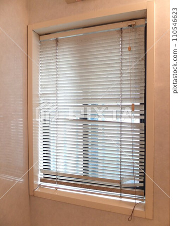 old blinds in the bathroom 110546623