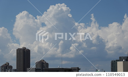 大阪夏日的天空 大阪夏日的天空 110549013