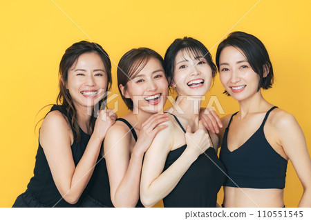 Beauty image of a group of middle-aged women 110551545