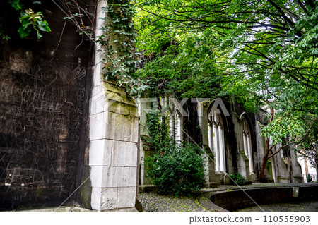 St. Dunstan In The Eeast, Abandoned And Decayed Church Ruin With Peaceful Garden In The Churchyard In London, United Kingdom St. Dunstan In The Eeast, Abandoned And Decayed Church Ruin With Peaceful Garden In The Churchyard In London, United Kingdom 110555903