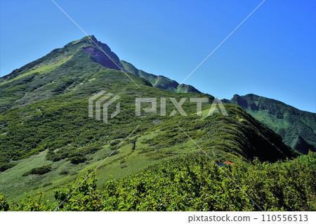 攀登山脊線,到達利尻山頂 攀登山脊線,到達利尻山頂 110556513