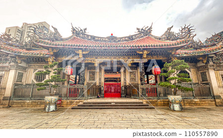 Longshan Temple in Taiwan 110557890