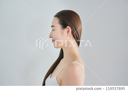 30多歲女人的美麗形象 30多歲女人的美麗形象 110557895