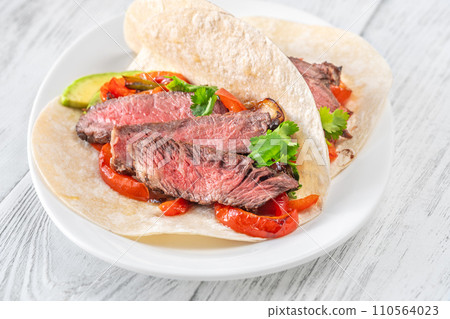 Sizzling Steak Fajitas 110564023