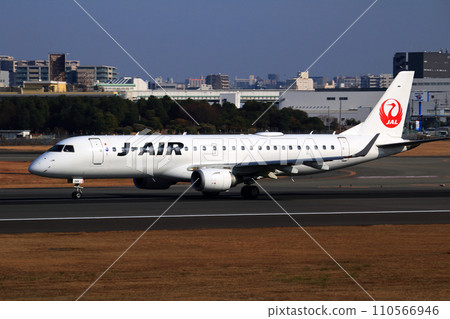 Osaka International Airport JAL Airplane Takeoff Ready Sky Park Osaka International Airport JAL Airplane Takeoff Ready Sky Park 110566946