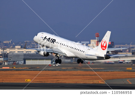 Osaka International Airport JAL Airplane Takeoff Ready Sky Park Osaka International Airport JAL Airplane Takeoff Ready Sky Park 110566958