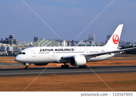 Osaka International Airport JAL Airplane Takeoff Ready Sky Park Osaka International Airport JAL Airplane Takeoff Ready Sky Park 110567005
