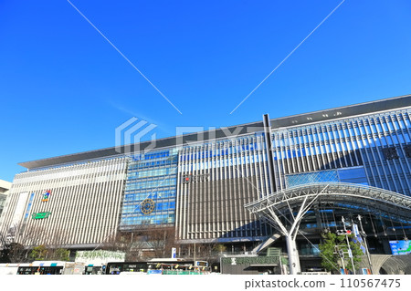 [福岡縣] JR博多站晴空萬裡 110567475