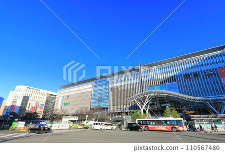 [Fukuoka Prefecture] Clear skies at JR Hakata Station 110567480
