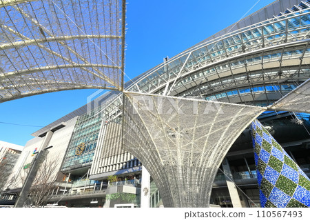 [Fukuoka Prefecture] Clear skies at JR Hakata Station 110567493