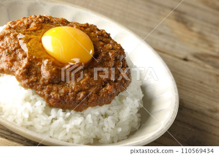 蛋黃基瑪咖哩 蛋黃基瑪咖哩 110569434