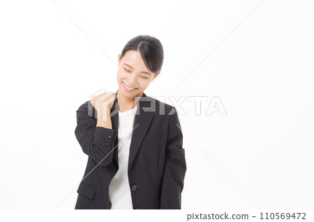 肩負的女商人 肩負的女商人 110569472