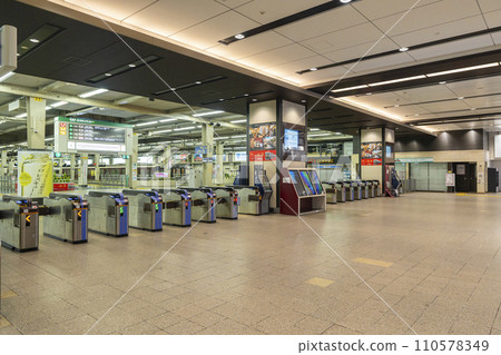 Hankyu Osaka Umeda Station 3rd floor ticket gate Hankyu Osaka Umeda Station 3rd floor ticket gate 110578349