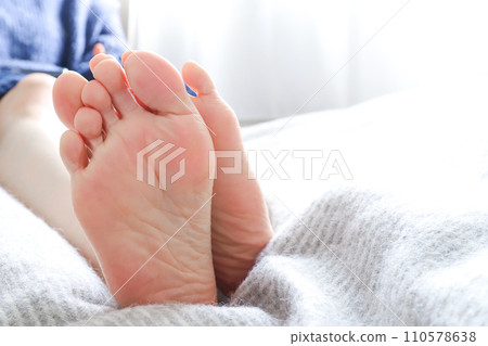 Sole foot care image 110578638