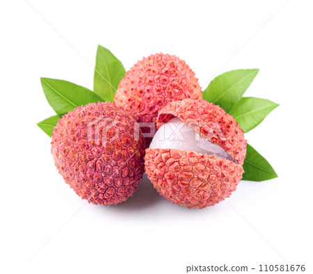 Lychee with leaves on white backgrounds Lychee with leaves on white backgrounds 110581676