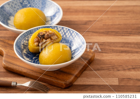 sweet potato bun sweet potato sweet potato sweet potato bun Sweet potato yam bun スイートポテトパン 110585231