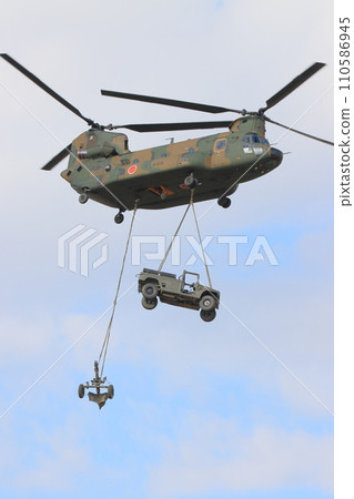 直升機運輸車輛與迫擊砲－奪島演習訓練 110586945