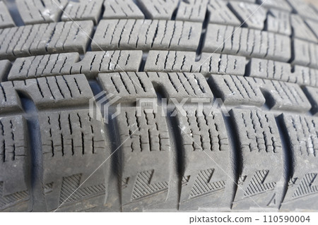 Studless tire platform 110590004