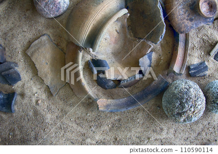 Stucco and pottery ceramics 10-11 century from Slavic (and Vikings) old settlement Stucco and pottery ceramics 10-11 century from Slavic (and Vikings) old settlement 110590114