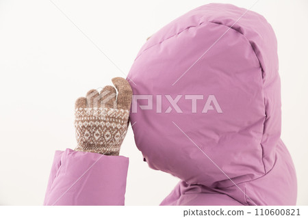 Middle-aged woman wearing winter clothes 110600821