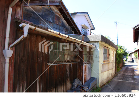 Sekijuku, post town, 47th on the Tokaido, Important Preservation District for Groups of Traditional Buildings, Hyakurokuri Garden, Chosekitei, Seki Jizoin 110603924