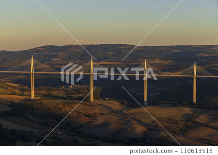 Multi-span cable stayed Millau Viaduct across gorge valley of Tarn River, Aveyron Departement, France 110613515