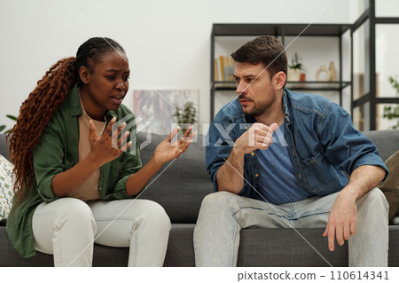 Annoyed woman explaining something 110614341