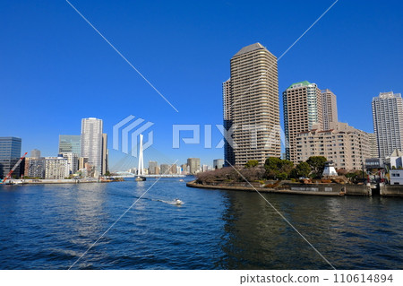 Sumida River scenery, looking towards Chuo Bridge from the south end of Tsukuda Bridge 110614894