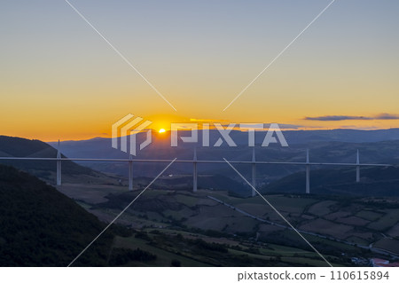Multi-span cable stayed Millau Viaduct across gorge valley of Tarn River, Aveyron Departement, France Multi-span cable stayed Millau Viaduct across gorge valley of Tarn River, Aveyron Departement, France 110615894