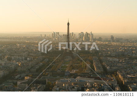 cityscape of Paris with eiffel tower at sunset cityscape of Paris with eiffel tower at sunset 110618111