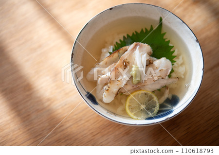 Red sea bream soup chazuke Red sea bream soup chazuke 110618793