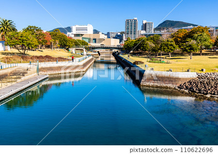Autumn leaves at Mizubenomori Park [Nagasaki City] 110622696