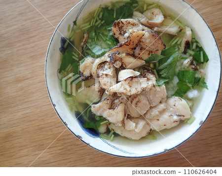 煎鯛魚茶泡飯 110626404