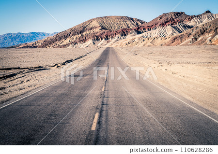 Road through Death Valley 110628286