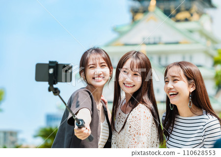少女之旅:大阪城前與朋友自拍 少女之旅:大阪城前與朋友自拍 110628553
