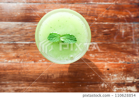 fruit juice or apple juice , apple smoothie or fruit smoothie fruit juice or apple juice , apple smoothie or fruit smoothie 110628854
