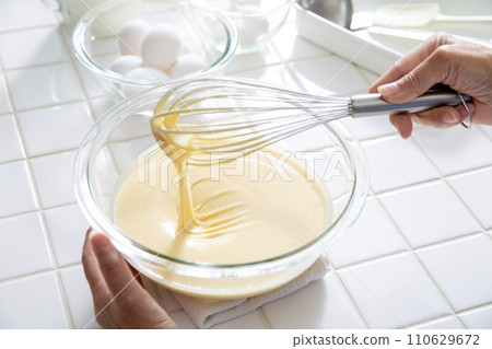 pancake making, kitchen, cooking, pancakes pancake making, kitchen, cooking, pancakes 110629672