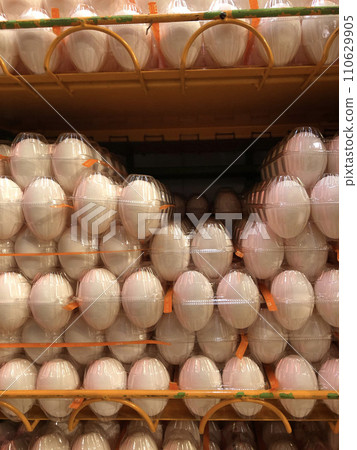 supermarket raw eggs 110629905