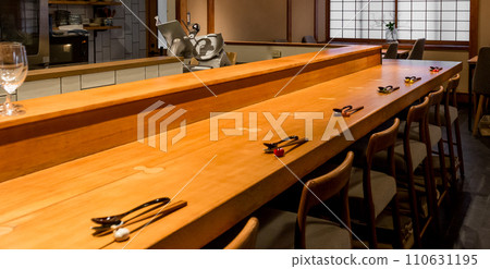 Restaurant counter seats, Japanese food, Japanese restaurants, small restaurants 110631195