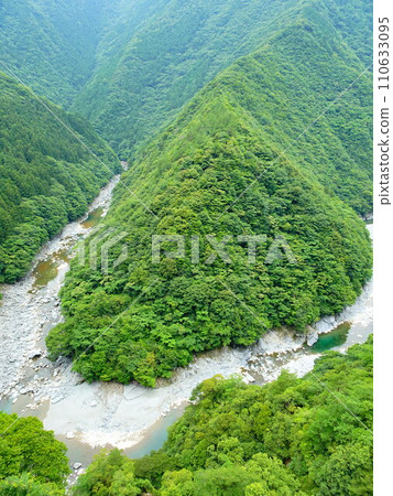 Iya Gorge seen from the Hinoji Valley Observatory Iya Gorge seen from the Hinoji Valley Observatory 110633095