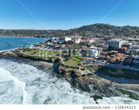 Aerial view of the La Jolla coastline, California, USA Aerial view of the La Jolla coastline, California, USA 110634323