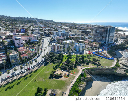 Aerial view of the La Jolla coastline, California, USA Aerial view of the La Jolla coastline, California, USA 110634334