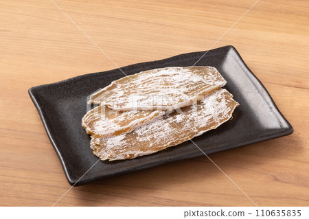 Dried sweet potatoes (Tamatoyo from Ibaraki Prefecture) Dried sweet potatoes (Tamatoyo from Ibaraki Prefecture) 110635835