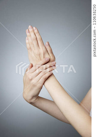 日本女人的手很漂亮 110638250