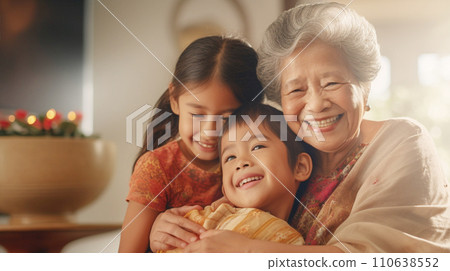 孫子微笑著擁抱奶奶 奶奶擁抱孫子 AI 生成的圖像 110638552