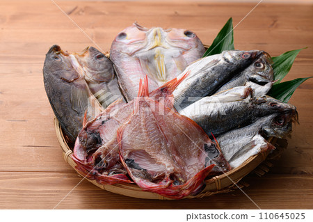 4種特級曬乾魚套餐 110645025