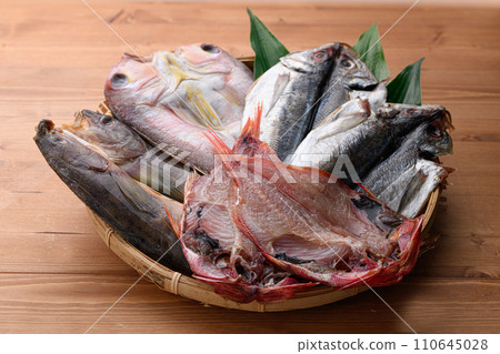 4種特級曬乾魚套餐 110645028