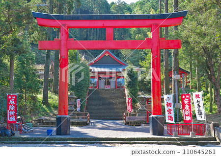 [Shijukusho Shrine] Shintomi, Kimotsuki-cho, Kimotsuki-gun, Kagoshima Prefecture 110645261
