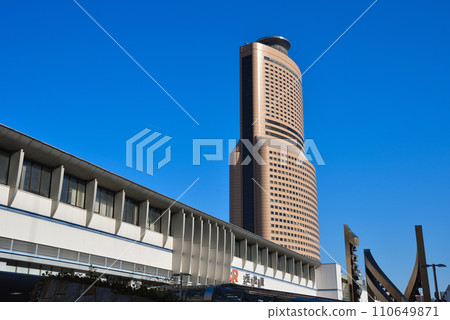 Scenery of Hamamatsu Station Act Tower under clear skies Scenery of Hamamatsu Station Act Tower under clear skies 110649871