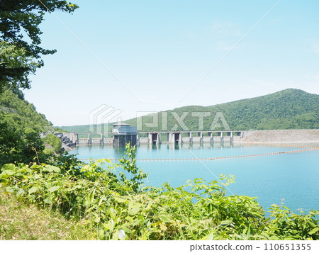Beautiful artificial lake of Chubetsu Dam 110651355